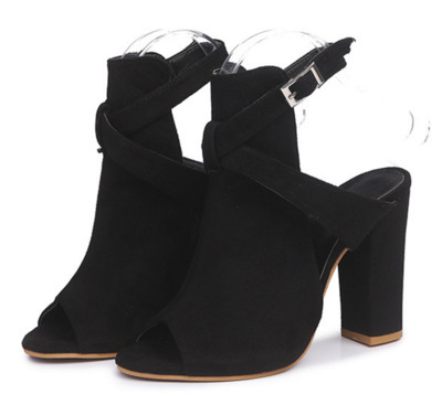 Sandale elegante cu toc înalt, în negru și roz