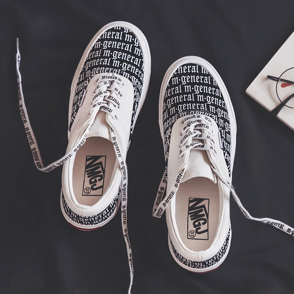 Adidași de vară de damă în mai multe culori cu inscripție