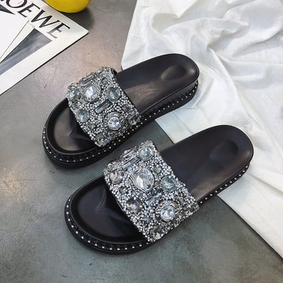 Γυναικείες παντόφλες με διακοσμητικές πέτρες σε διάφορα χρώματα
