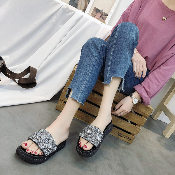 Γυναικείες παντόφλες με διακοσμητικές πέτρες σε διάφορα χρώματα