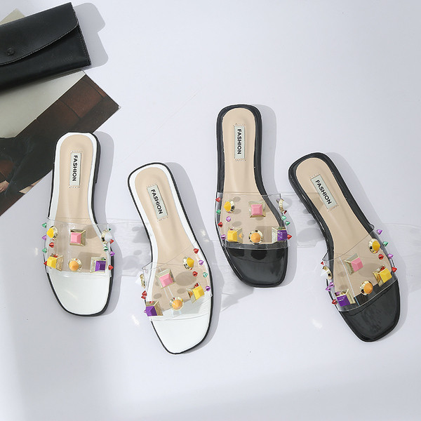 Papuci eleganti de dama cu pietre decorative colorate in alb si negru