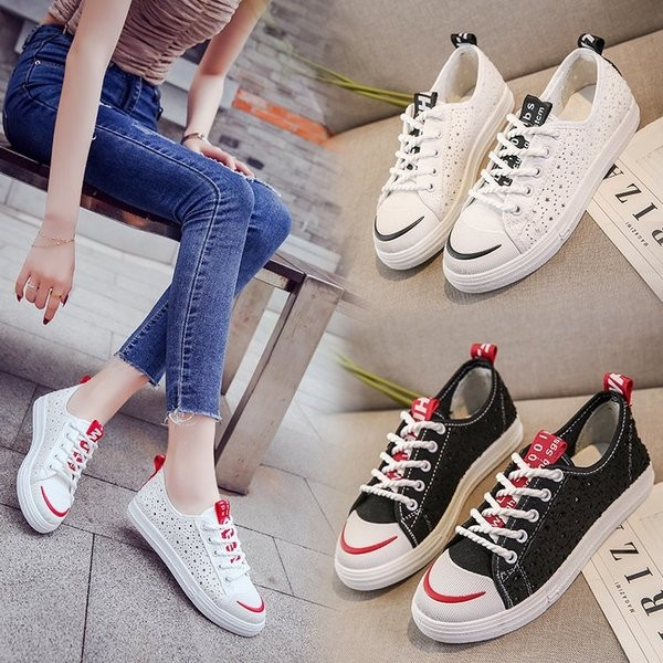 Καλοκαιρινά γυναικεία πάνινα παπούτσια  σε τρία χρώματα