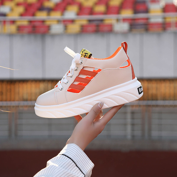 Γυναικεία παπούτσια καλοκαιρινά  ημι-ανοικτά σε τρία χρώματα