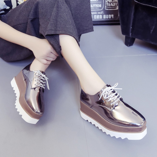 Pantofi casual dama din piele lacuita cu talpa inalta in trei culori