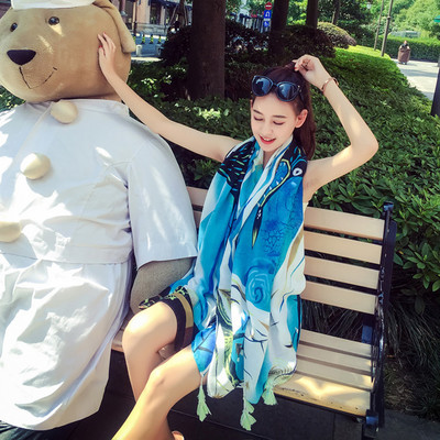 Eșarfe de plajă pentru femei în diferite culori