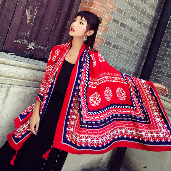 Eșarfe de plajă pentru femei în diferite culori