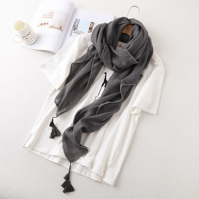 Esarfe subtiri de dama cu ciucuri pentru vara