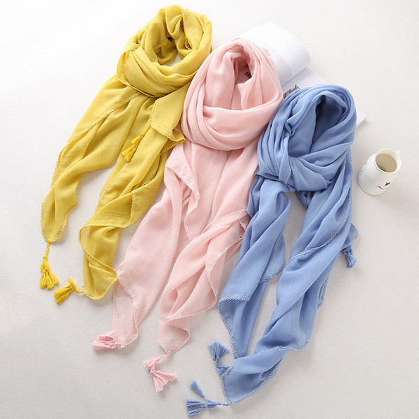 Esarfe subtiri de dama cu ciucuri pentru vara