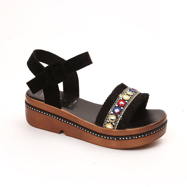 Sandale casual de damă în bej și negru cu talpă plată cu platformă