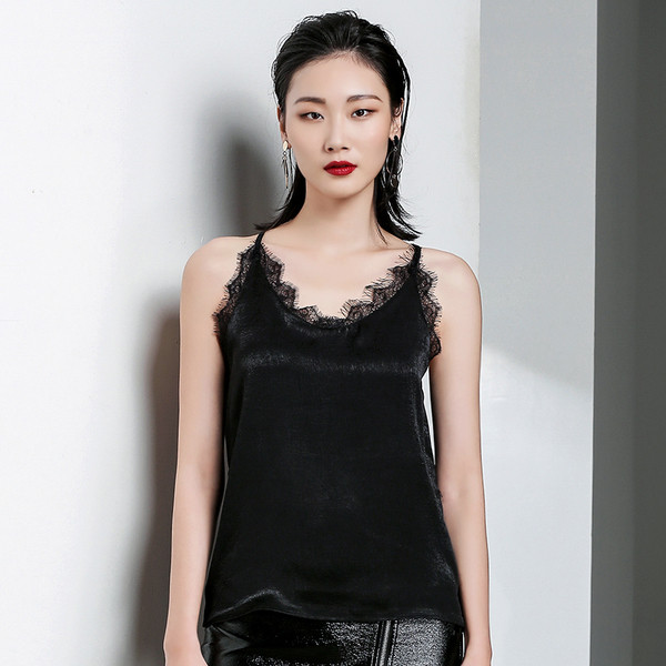 Maieu elegant de damă, cu dantelă și nasturi, în două culori