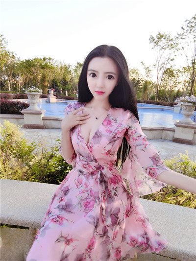 Rochie de dama cu maneci 3/4 cu motiv floral in trei culori