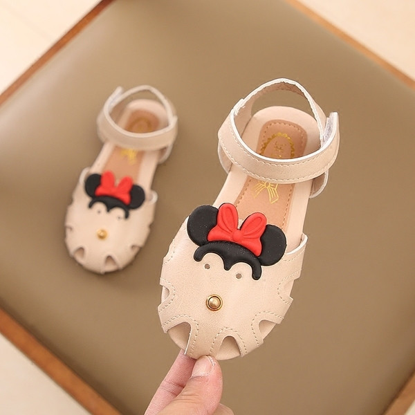 Απαλά παιδικά σανδάλια για κορίτσια σε τρία χρώματα με διακόσμηση