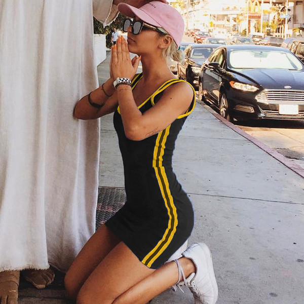 Αθλητικό - καθημερινό γυναικείο φόρεμα σε μπλε και μαύρο χρώμα