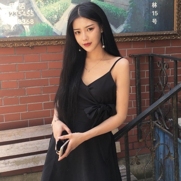 Rochie eleganta de dama cu decolteu in V cu panglica in doua culori