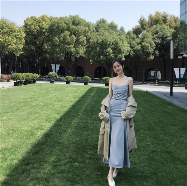 Rochie lungă de damă cu fante de culoare gri