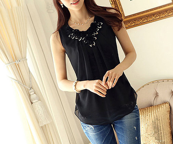 Дамски стилен потник в два цвята с бродерия и декоративни камъни