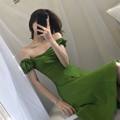 Rochie casual de dama cu umerii cazuti de culoare verde