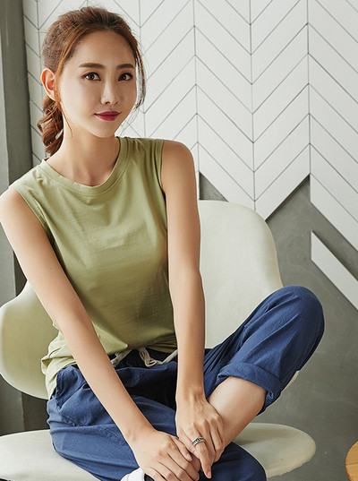 Γυναικείο καθημερινό αμάνικο  διάφορα χρώματα