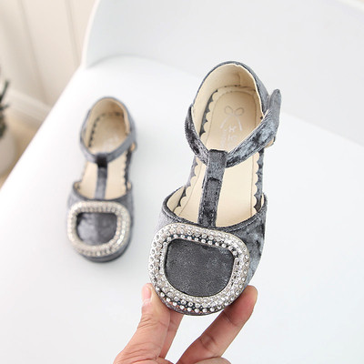 Παιδικά σανδάλια με πέτρες σε γκρι, μαύρο και κόκκινο χρώμα