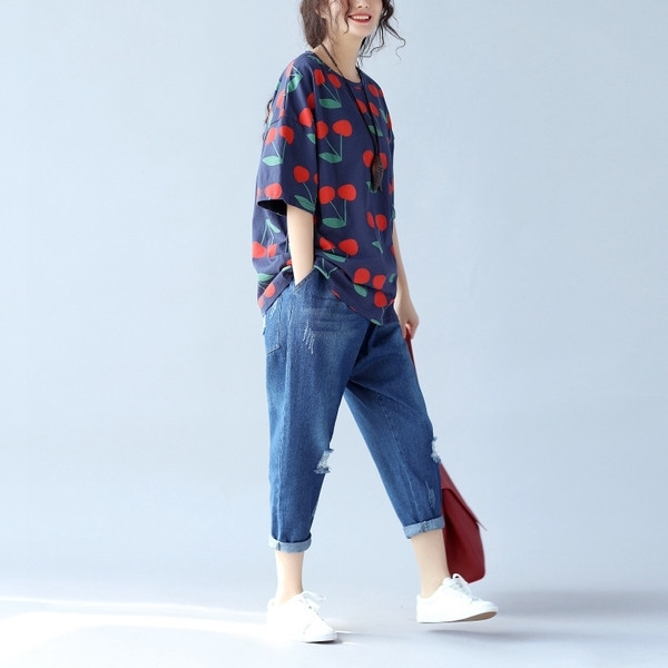 MAXI μεγέθους γυναικείο αμάνικο με τύπωμα κεράσια