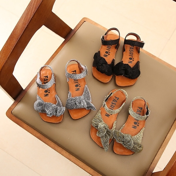 Sandale elegante pentru copii cu panglică și particule strălucitoare