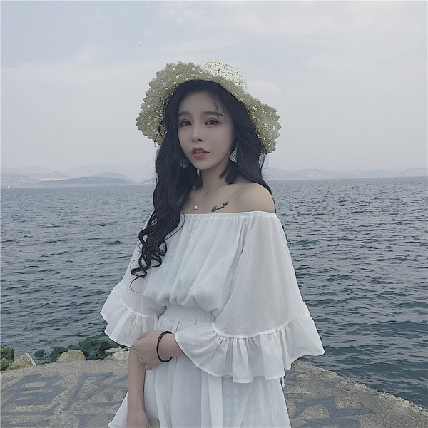 Damaszt ruha fodrokkal - három színben