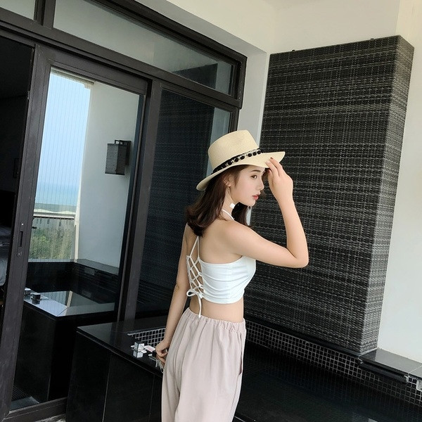 Top de dama in doua culori cu broderie si spate deschis cu cravate in cruce