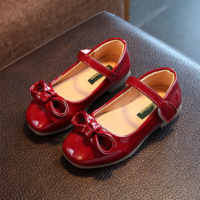 Официални детски лачени обувки с панделка в черен. розов и червен цвят