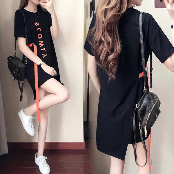 Sport - rochie casual de dama cu lungime asimetrica si inscriptionare alb si negru