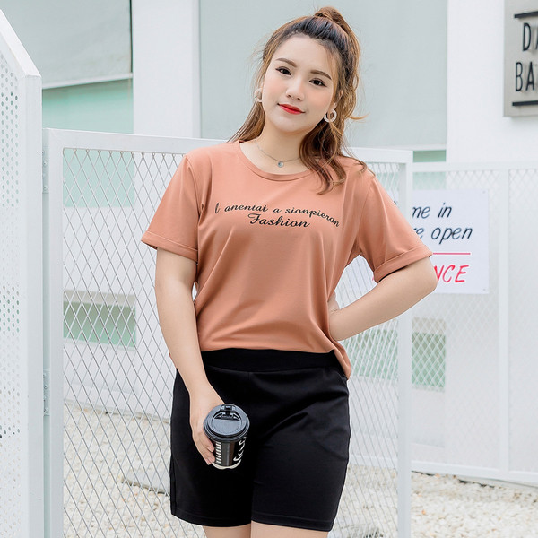 ΜΑΧΙ μεγέθους γυναικείες κοντομάνικες μπλούζες