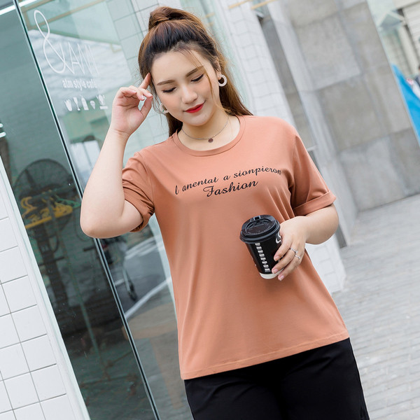 ΜΑΧΙ μεγέθους γυναικείες κοντομάνικες μπλούζες