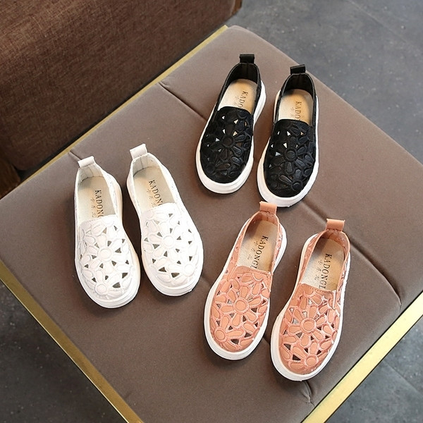 Mocasini copii pentru fete in negru, alb si roz cu talpa plata