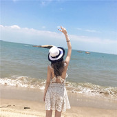 Γυναικείο φόρεμα με δαντέλα σε λεύκο χρώμα