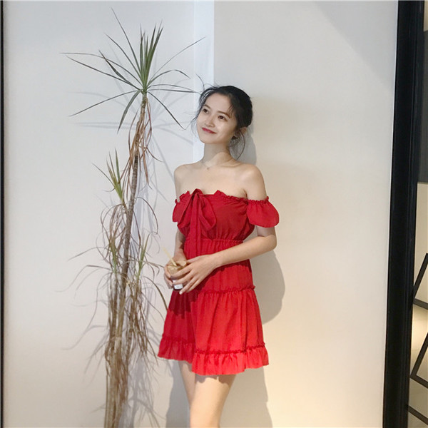 Καθημερινό γυναικείο φόρεμα  με πέτρες σε κόκκινο και μαύρο χρώμα