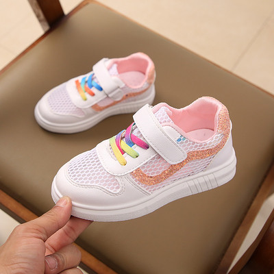 Sport és mindennapi gyerek tornacipő fiúknak nyakkendővel és matricával