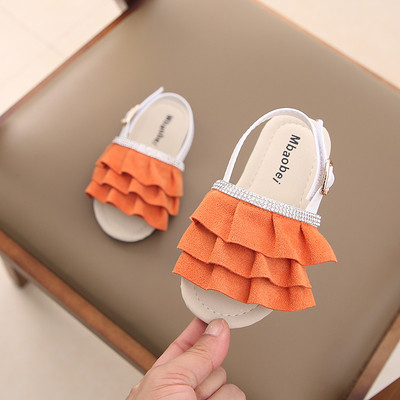 Παιδικά σανδάλια με επίπεδη σόλα σε τρία χρώματα