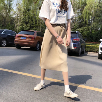 Καθημερινή γυναικεία  φούστα με  μήκος κάτω από το γόνατο σε δύο χρώματα