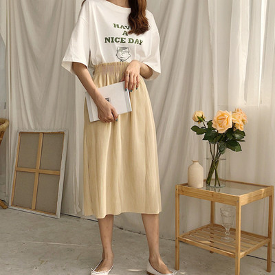 Καθημερινή γυναικεία  φούστα με  μήκος κάτω από το γόνατο σε δύο χρώματα