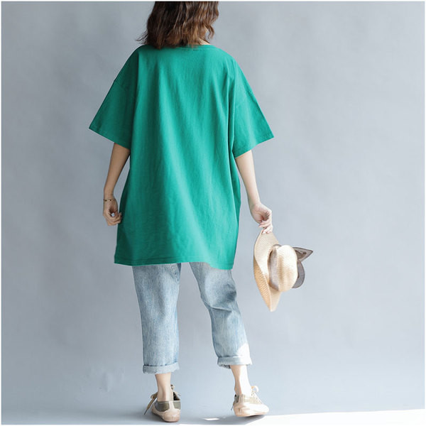 Tricou de dama marimea MAXI cu maneca scurta si aplicatie in trei culori