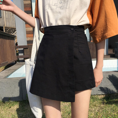 Κομψή γυναικεία φούστα - παντελόνι με ασύμμετρο μήκος