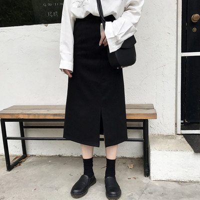 Fusta de dama cu talie inalta si cu crapatura in negru