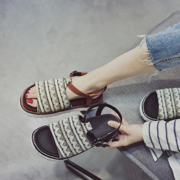 Sandale de dama in stil roman in doua culori