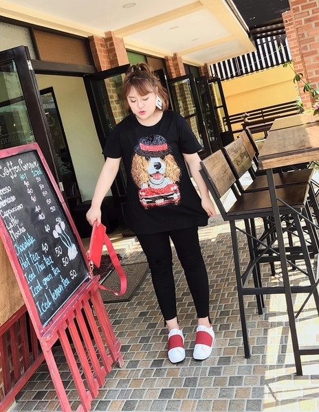 Γυναικεία μπλούζα μεγέθους MAXI με εφαρμογή σε τρία χρώματα