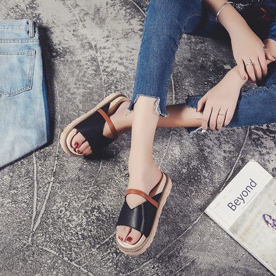 Κομψές γυναικείες παντόφλες σε τρία χρώματα