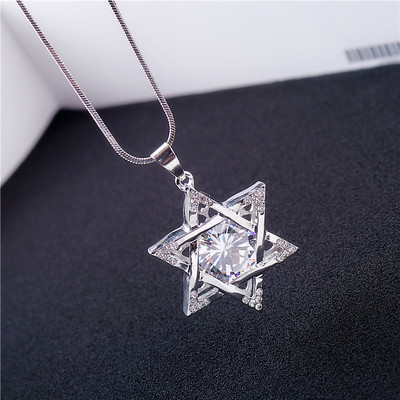 Γυναικείο κολιέ με διαφορετικά μενταγιόν από χρωματιστές πέτρες