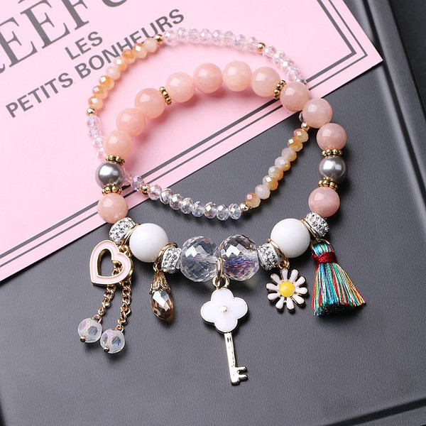 Γυναικείο βραχιόλι σε δύο μοντέλα σε ανοιχτά χρώματα