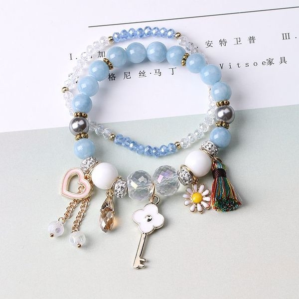 Γυναικείο βραχιόλι σε δύο μοντέλα σε ανοιχτά χρώματα