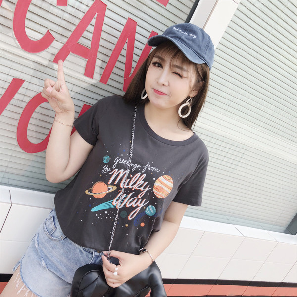 Γυναικείο καθημερινό μπλουζάκι MAXI μέγεθος  σε λευκό και γκρι χρώμα 