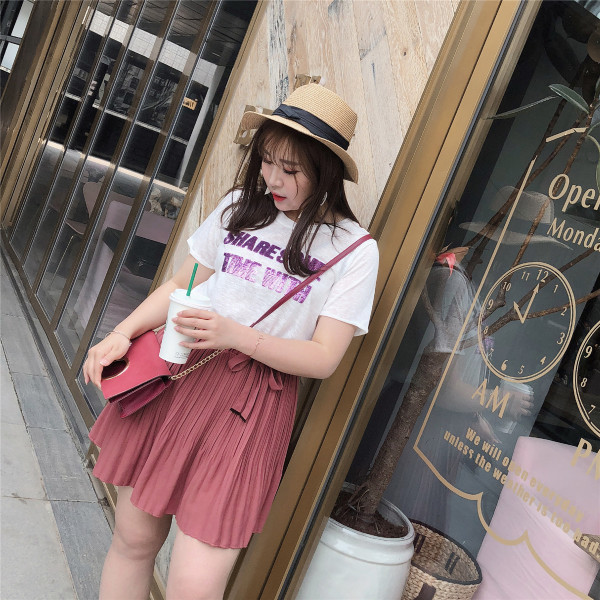 Γυναικεία μπλούζα με μέγεθος MAXI με επιγραφή σε γκρι, λευκό και μαύρο χρώμα