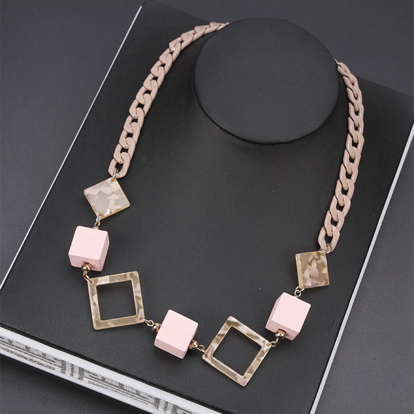 Colier de dama cu pietre patrate colorate - doua culori